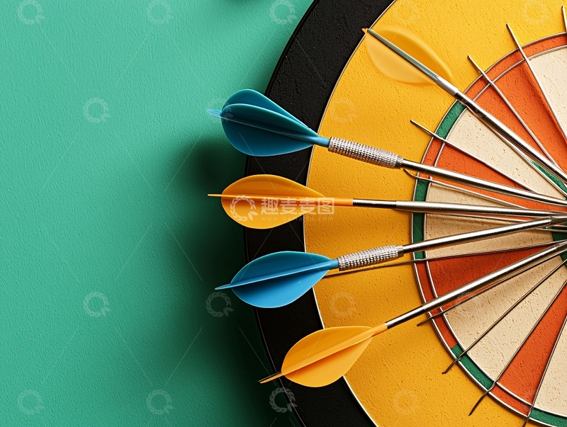 飞镖射中靶心的特写镜头