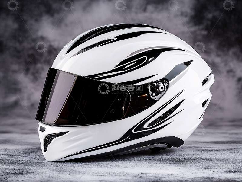 高清大图下载【趣麦麦图】白色摩托车头盔