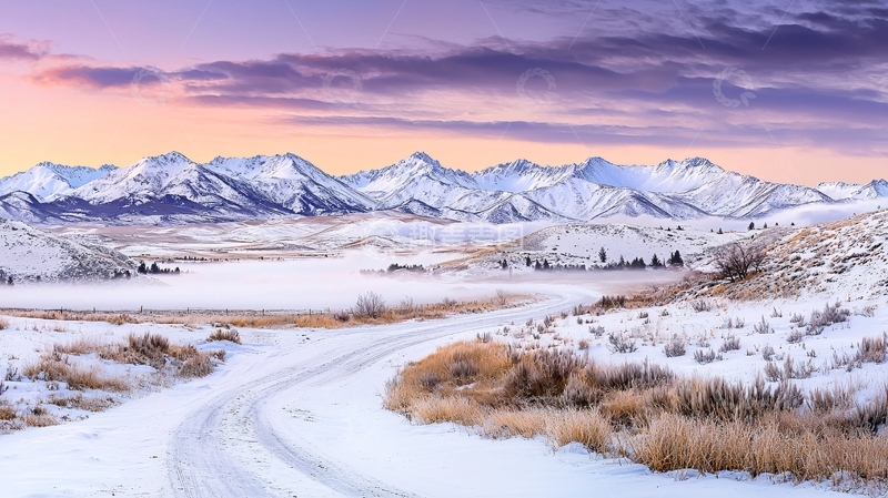 高清大图下载【趣麦麦图】雪山日落下的宁静
