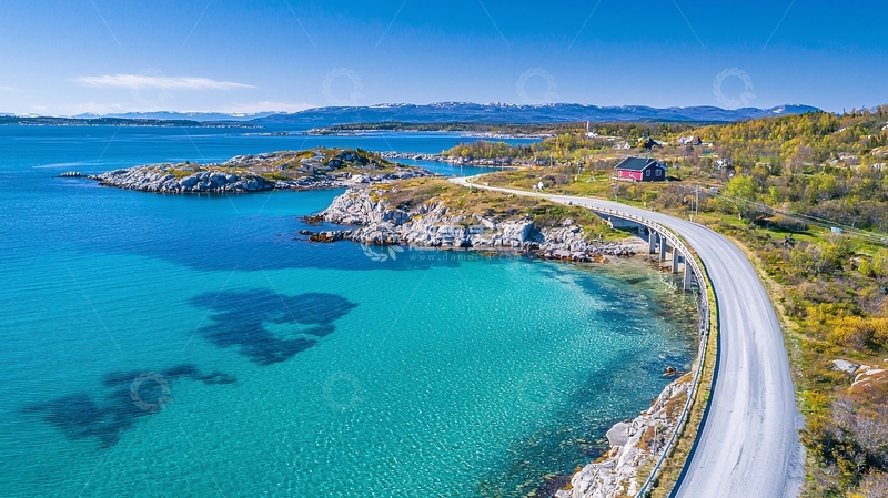 高清大图下载【趣麦麦图】海边公路延伸至远方