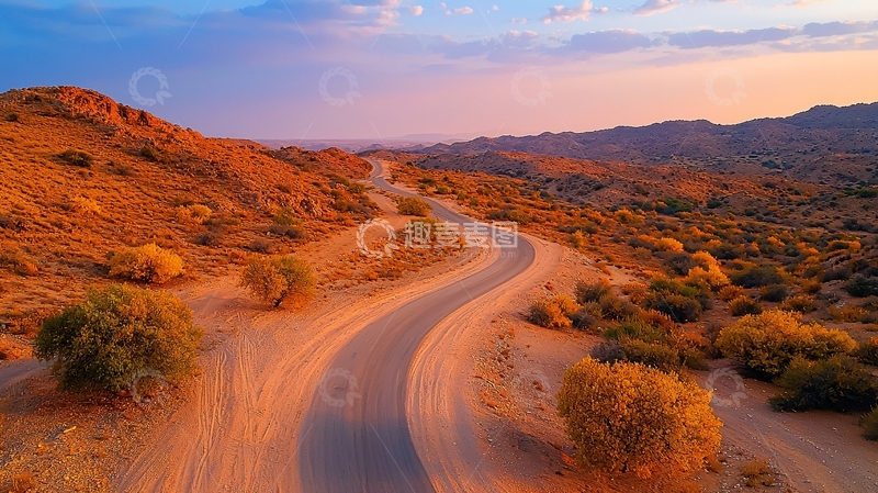 高清大图下载【趣麦麦图】蜿蜒沙漠公路