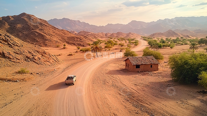 高清大图下载【趣麦麦图】沙漠公路上的汽车