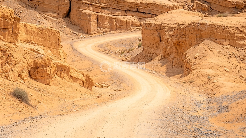 高清大图下载【趣麦麦图】蜿蜒的沙漠土路