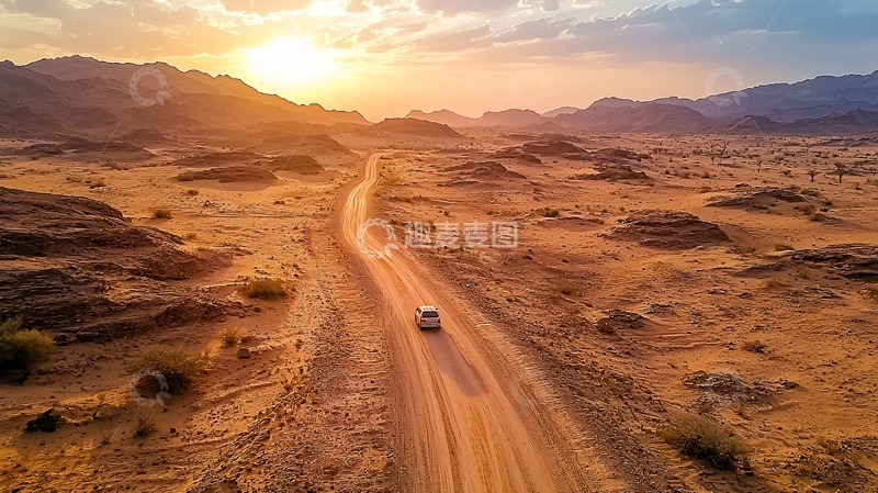 高清大图下载【趣麦麦图】沙漠公路落日景观