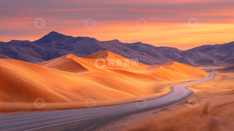 高清大图下载【趣麦麦图】沙漠公路日落山脉晚霞