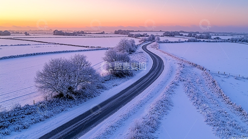 高清大图下载【趣麦麦图】雪后公路日出美景