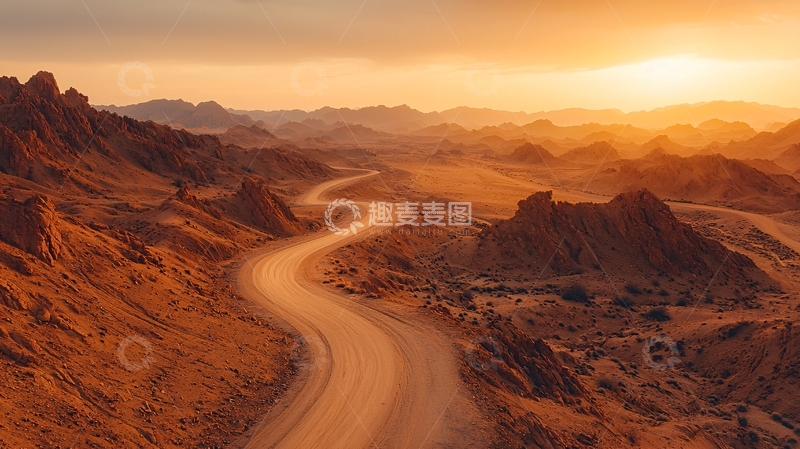 高清大图下载【趣麦麦图】蜿蜒道路的沙漠日落