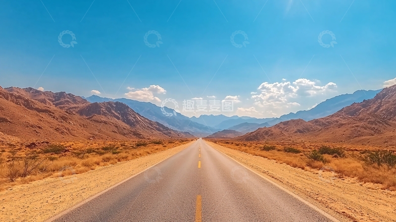 高清大图下载【趣麦麦图】笔直公路通向远方山脉
