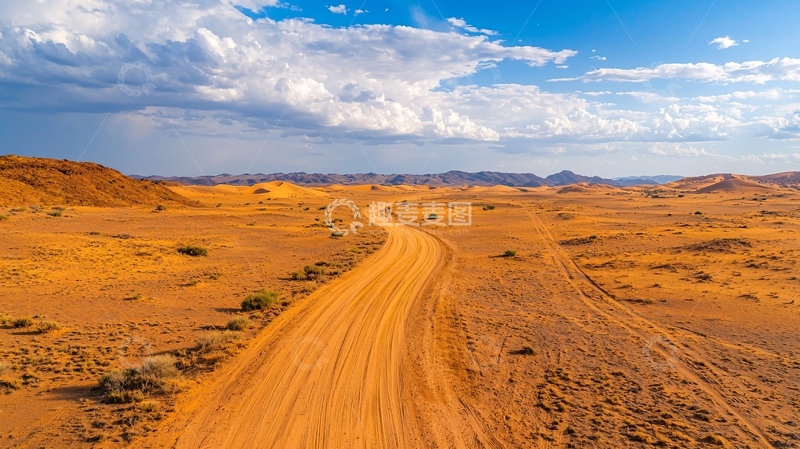 高清大图下载【趣麦麦图】蜿蜒的土路高清图片