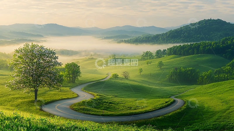 高清大图下载【趣麦麦图】翠绿山峦与蜿蜒小路
