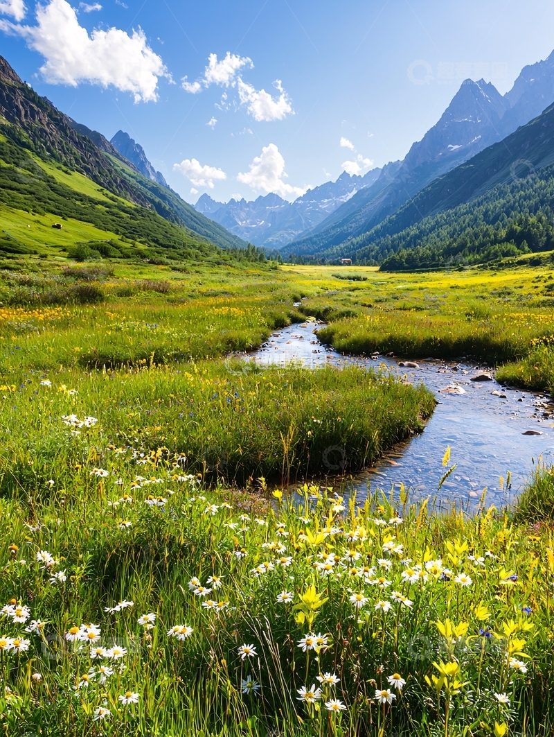 高清大图下载【趣麦麦图】山谷中的河流和草地