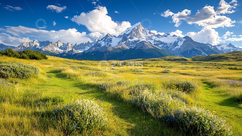 高清大图下载【趣麦麦图】开阔的草原雪山蓝天白云