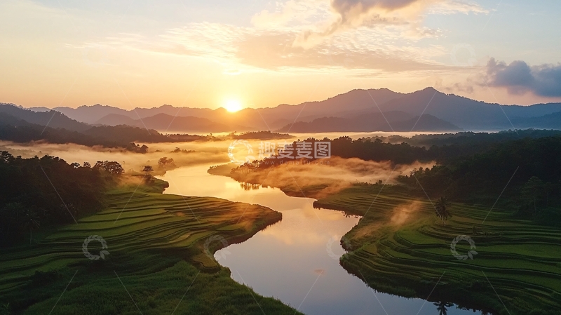 高清大图下载【趣麦麦图】日出时分的梯田与河流