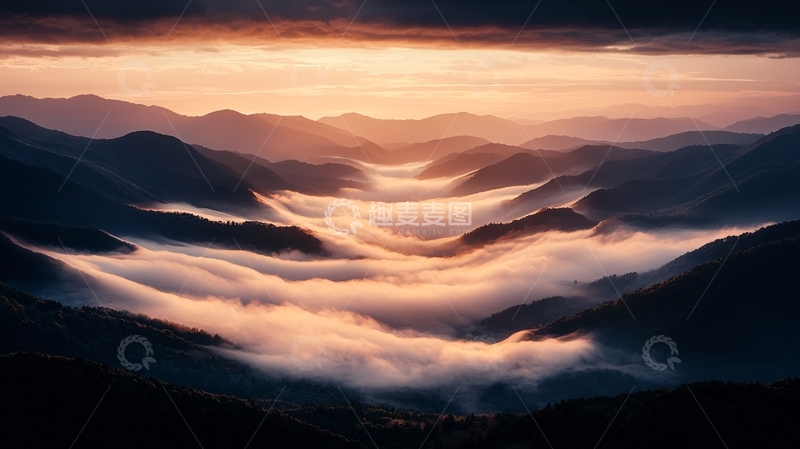 高清大图下载【趣麦麦图】晨雾山峦高清图片