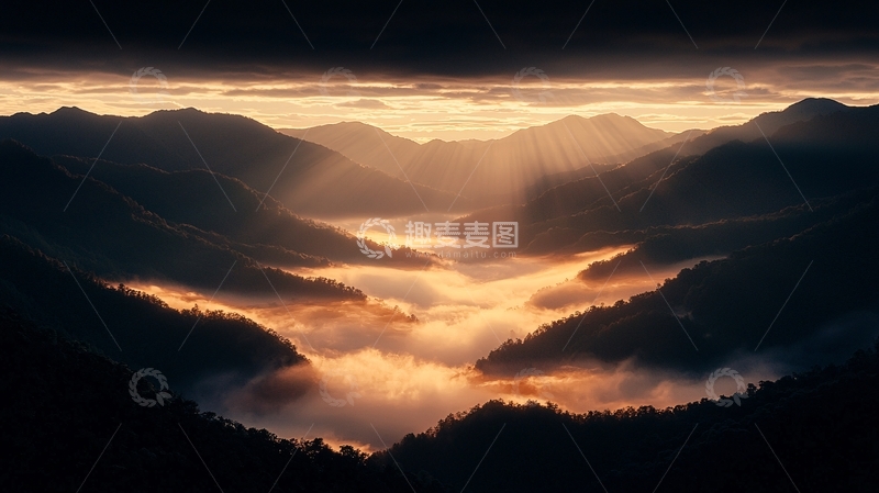 高清大图下载【趣麦麦图】晨光山峦云海