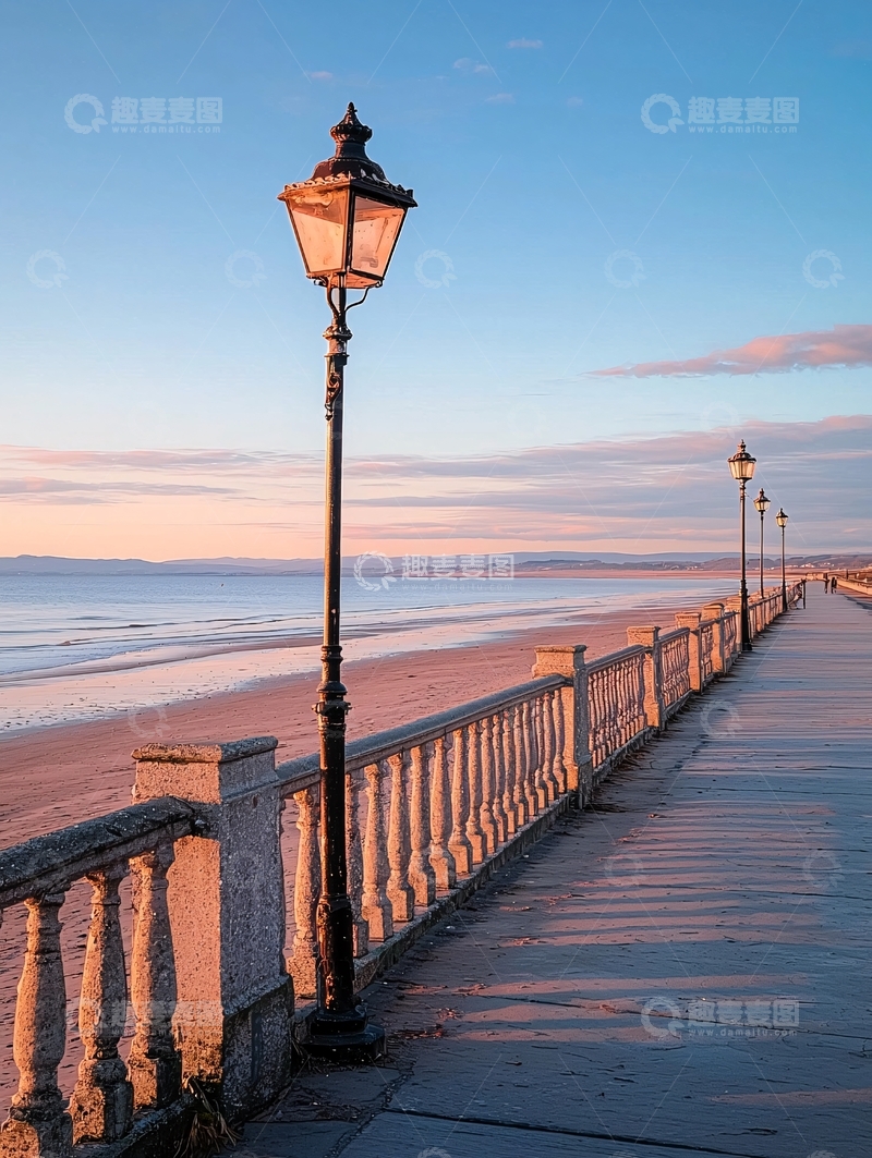 高清大图下载【趣麦麦图】海边灯柱日落风景