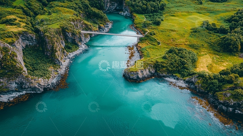 高清大图下载【趣麦麦图】碧水青山间的桥梁