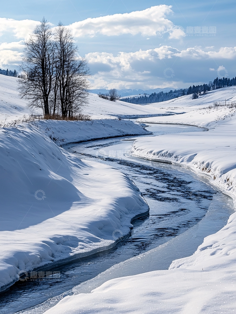 高清大图下载【趣麦麦图】雪地河流蜿蜒