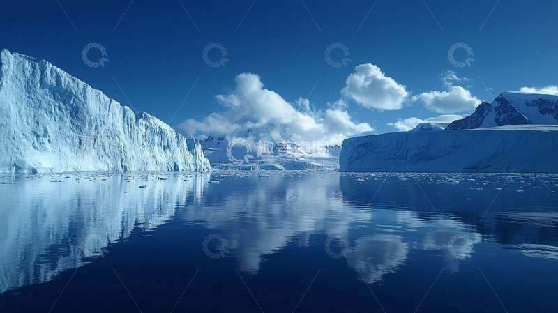 高清大图下载【趣麦麦图】南极冰川与蓝天白云