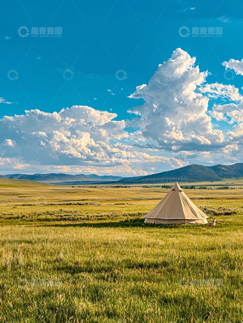 高清大图下载【趣麦麦图】草原帐篷露营风景