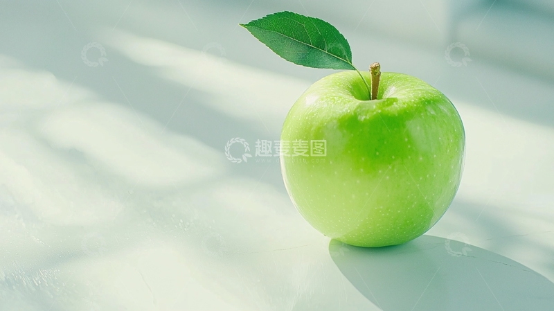 高清大图下载【趣麦麦图】清新阳光下的绿色苹果
