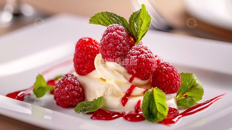 高清大图下载【趣麦麦图】覆盆子奶油甜点装饰图片