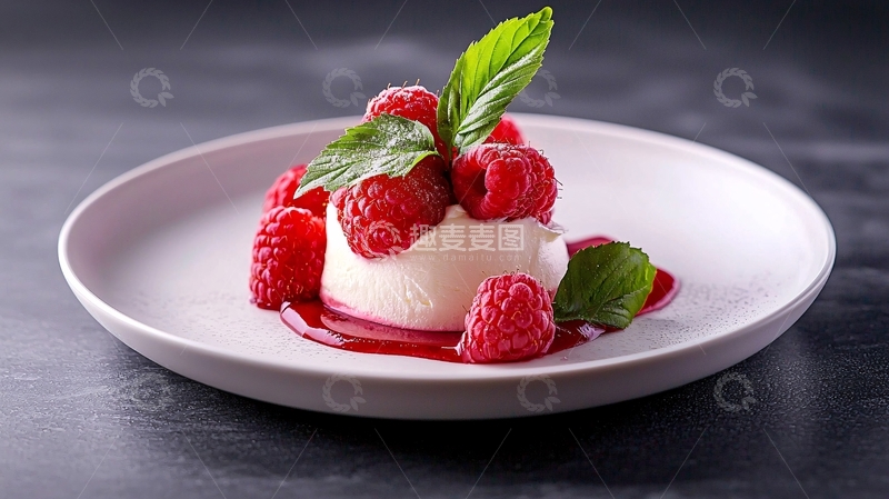 高清大图下载【趣麦麦图】覆盆子慕斯蛋糕