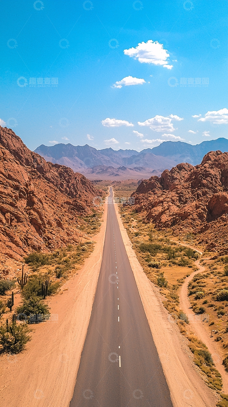 高清大图下载【趣麦麦图】沙漠公路与山脉风景