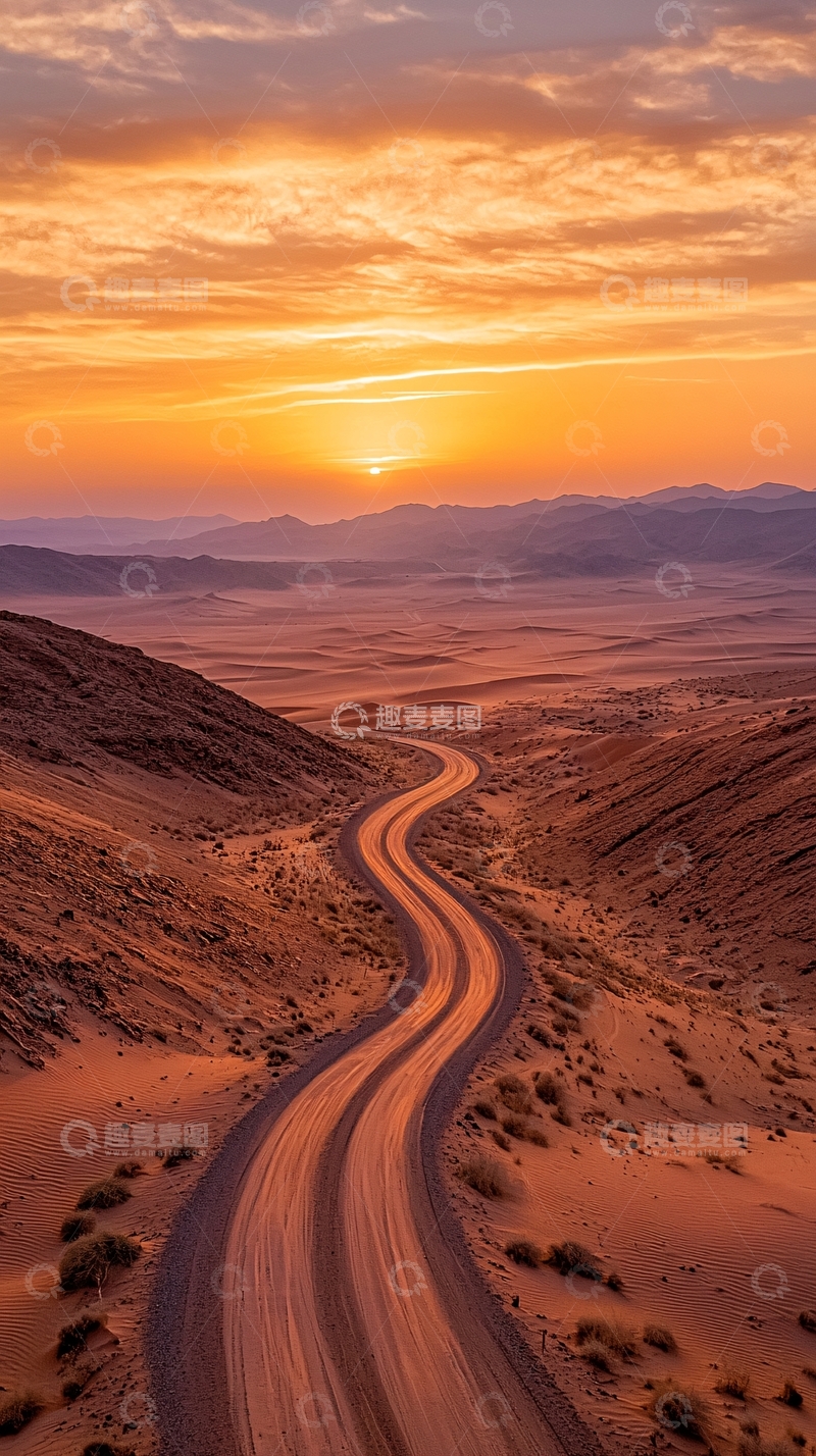 高清大图下载【趣麦麦图】沙漠日落蜿蜒公路风景