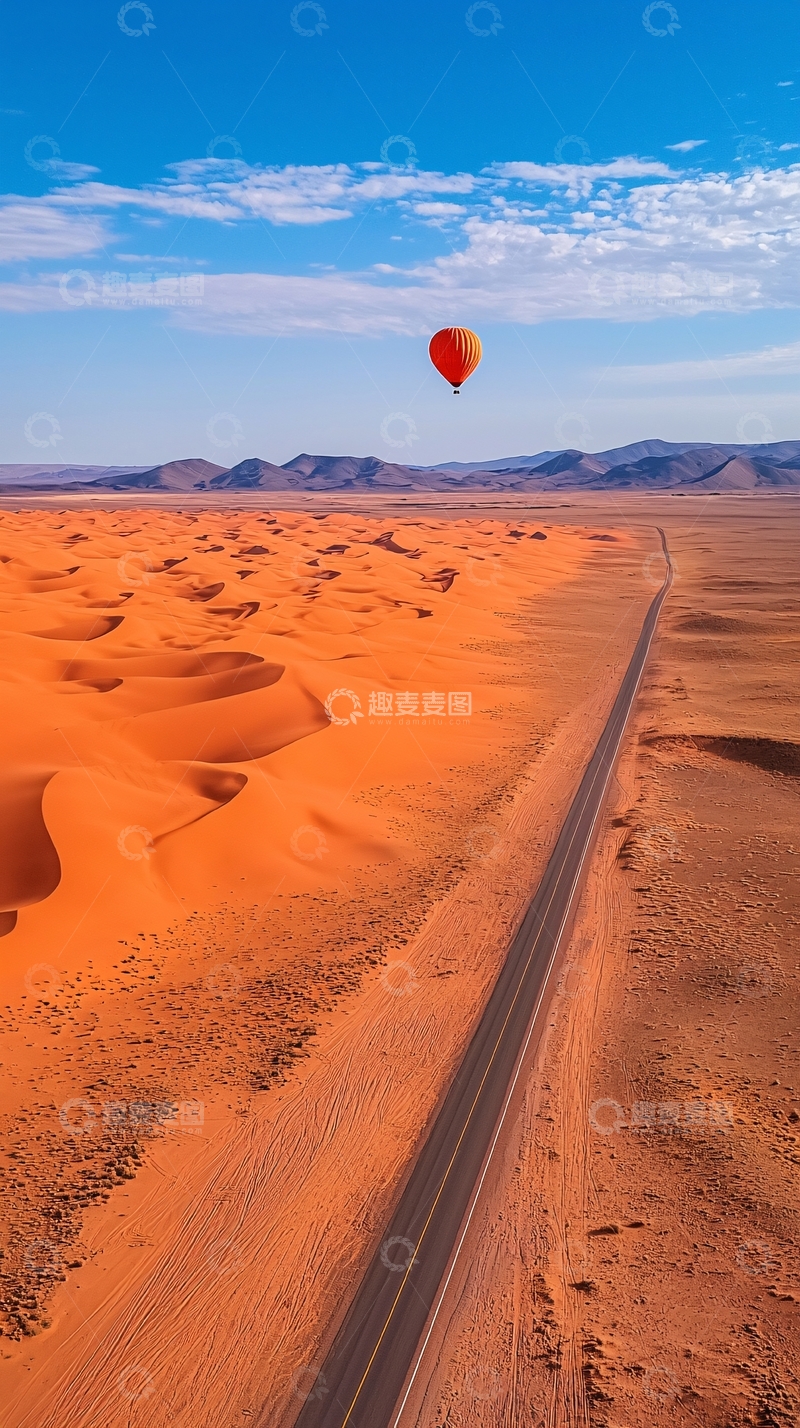 高清大图下载【趣麦麦图】沙漠公路热气球风景