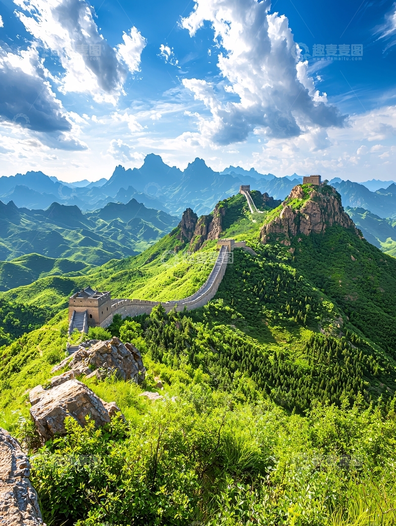高清大图下载【趣麦麦图】长城蜿蜒山间绿意盎然
