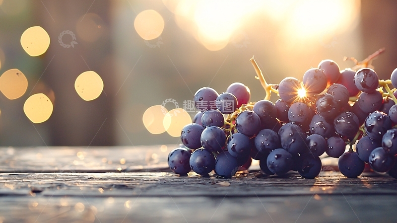 高清大图下载【趣麦麦图】阳光下的葡萄串