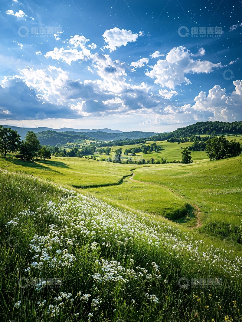 高清大图下载【趣麦麦图】开阔的绿色田野蓝天白云