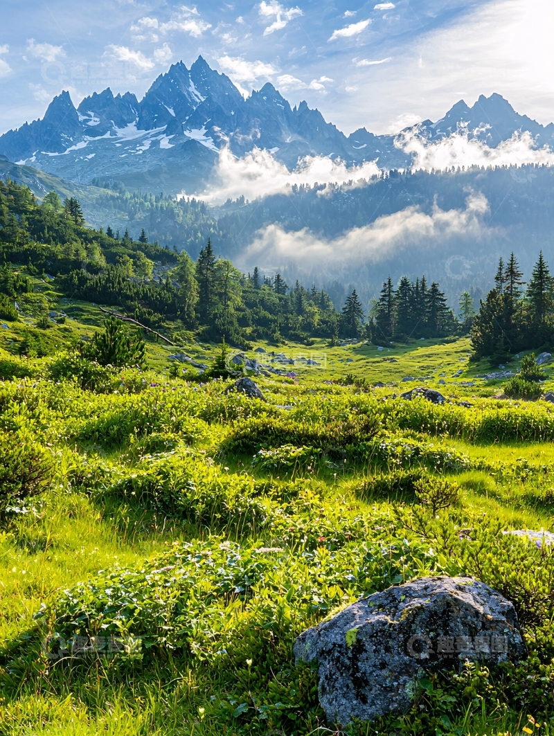 高清大图下载【趣麦麦图】高山草甸云雾缭绕