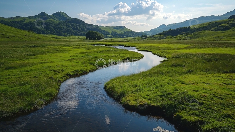 高清大图下载【趣麦麦图】蜿蜒小溪与翠绿草原