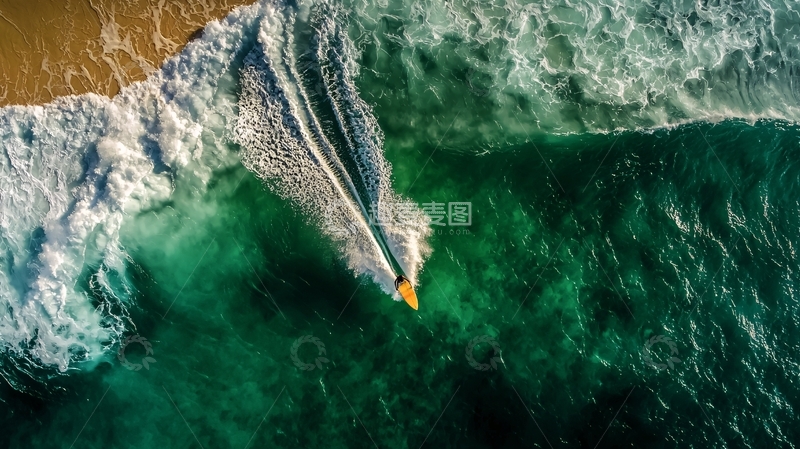高清大图下载【趣麦麦图】冲浪者在海浪中翱翔