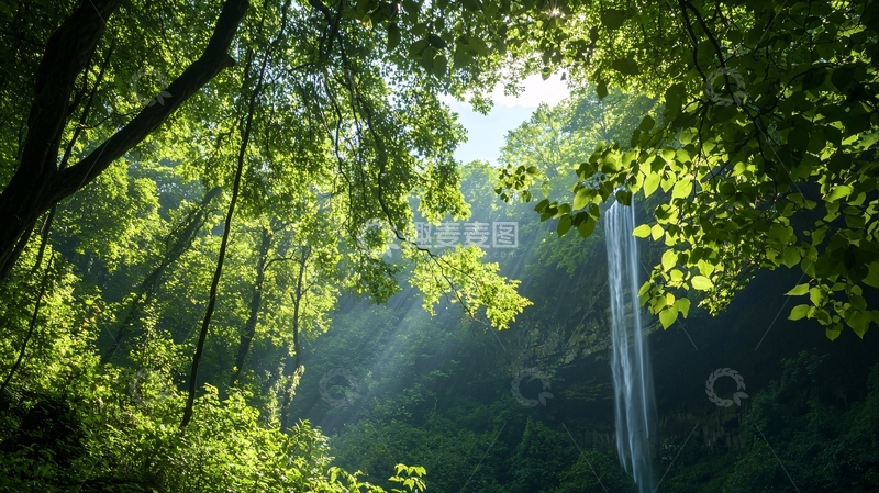 高清大图下载【趣麦麦图】森林中的瀑布阳光穿透