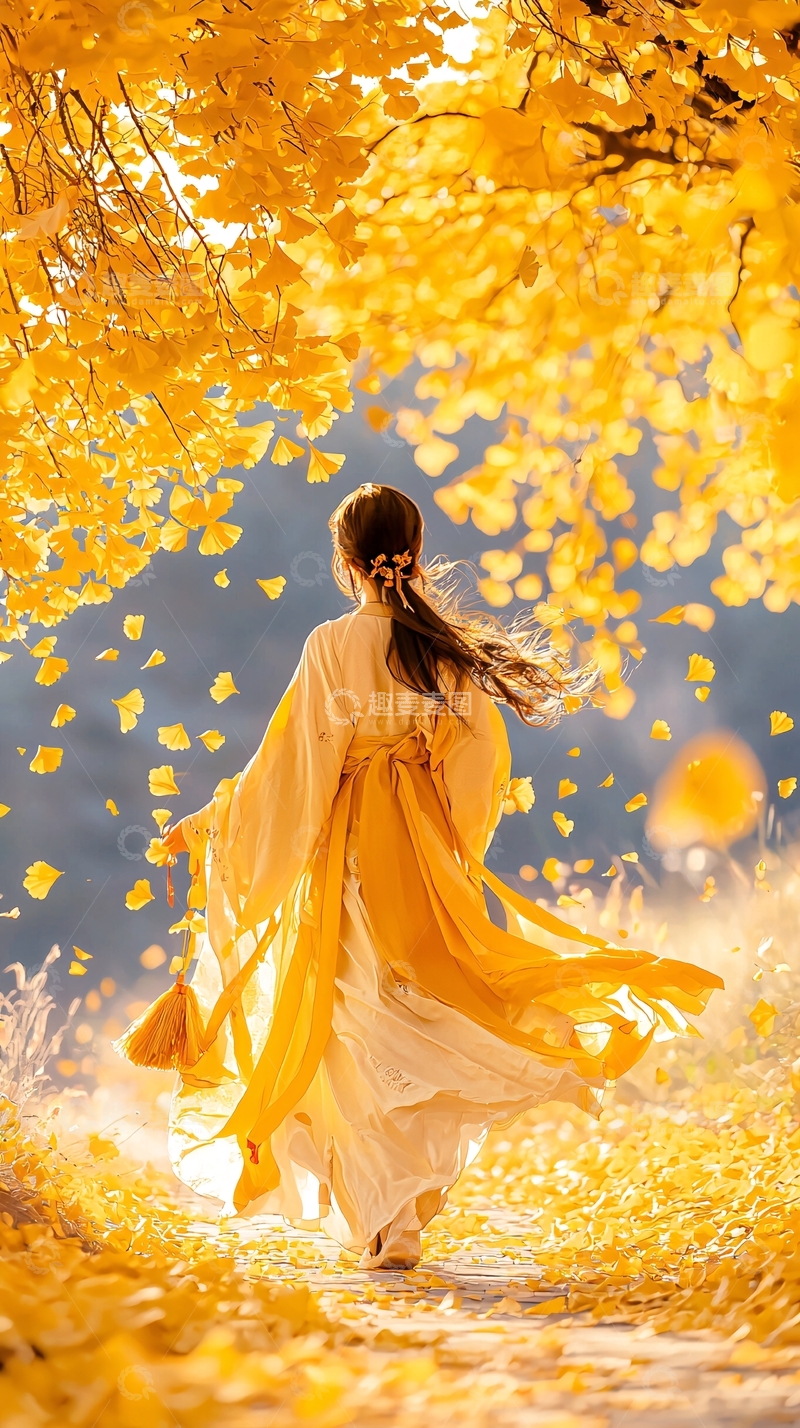 高清大图下载【趣麦麦图】秋日黄叶下的古典女子