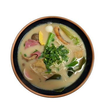 丰富食材的美味汤面麻辣烫