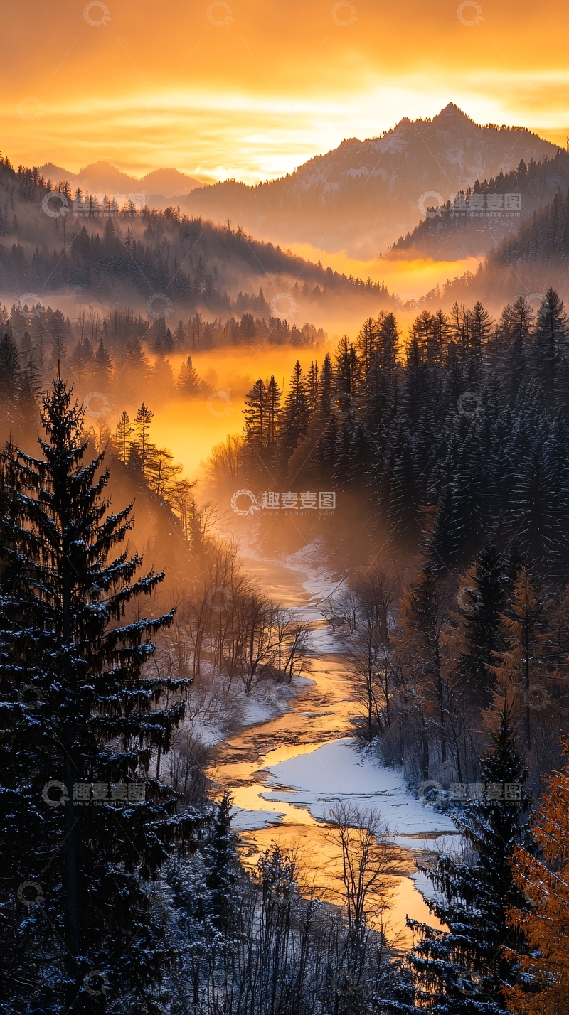 高清大图下载【趣麦麦图】冬日山间雾气缭绕