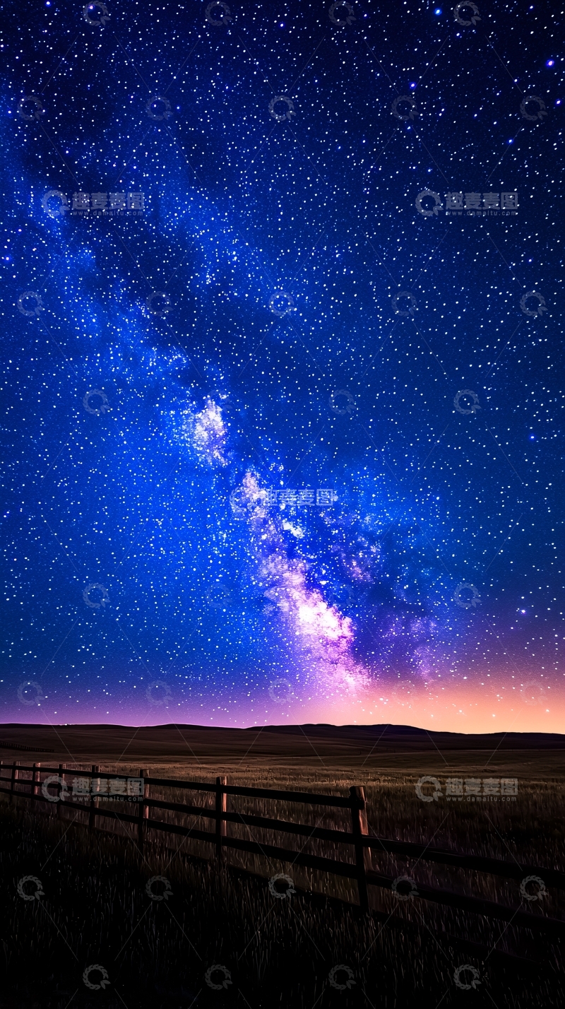 高清大图下载【趣麦麦图】夜空下的田野与银河