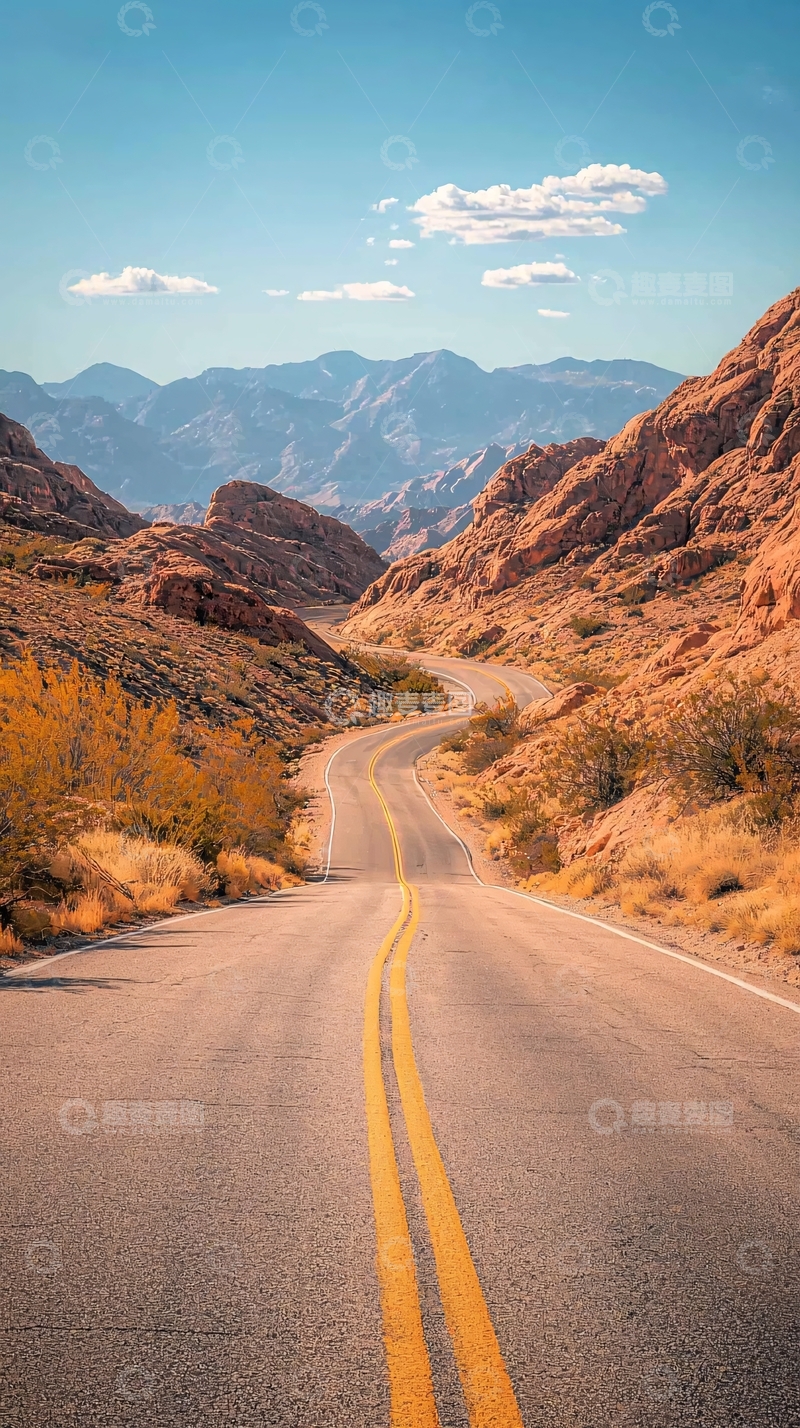高清大图下载【趣麦麦图】蜿蜒山路与壮丽山脉