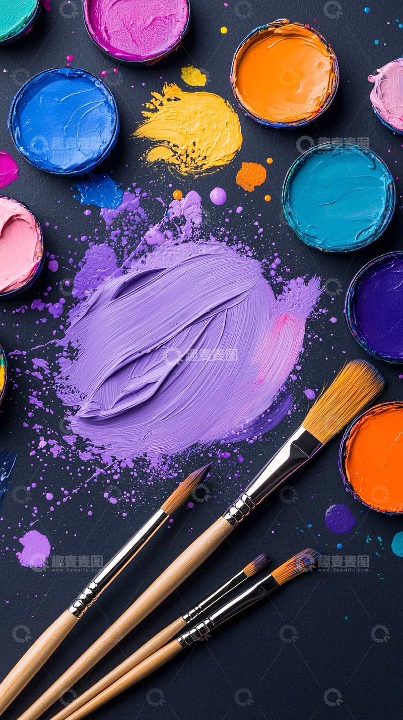 高清大图下载【趣麦麦图】色彩斑斓的画笔与颜料