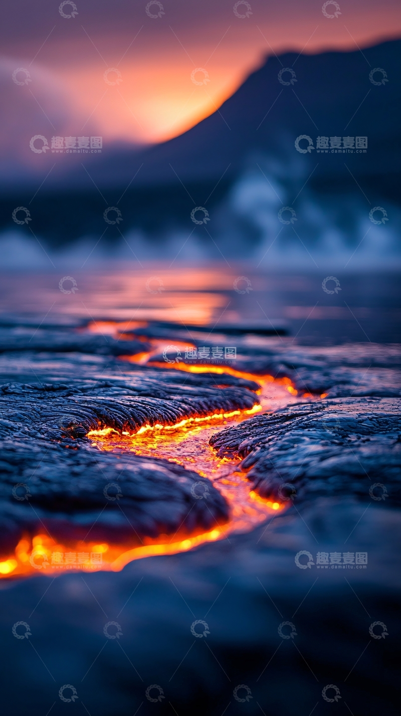 高清大图下载【趣麦麦图】熔岩流动的日落美景