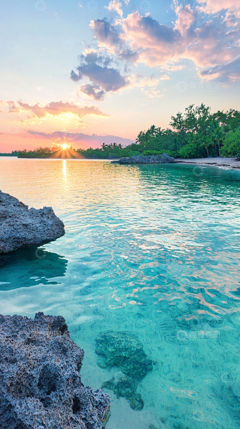高清大图下载【趣麦麦图】夕阳下的清澈海滩