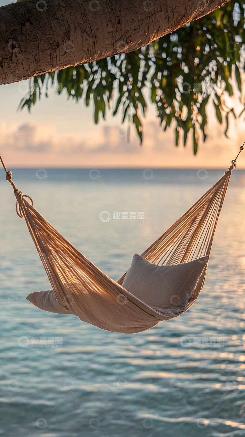 高清大图下载【趣麦麦图】海边吊床日落风景