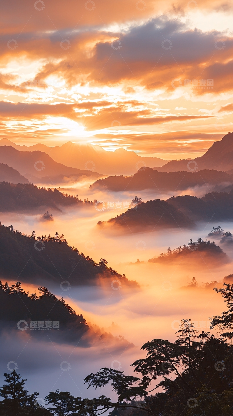 高清大图下载【趣麦麦图】晨雾山峦日出美景