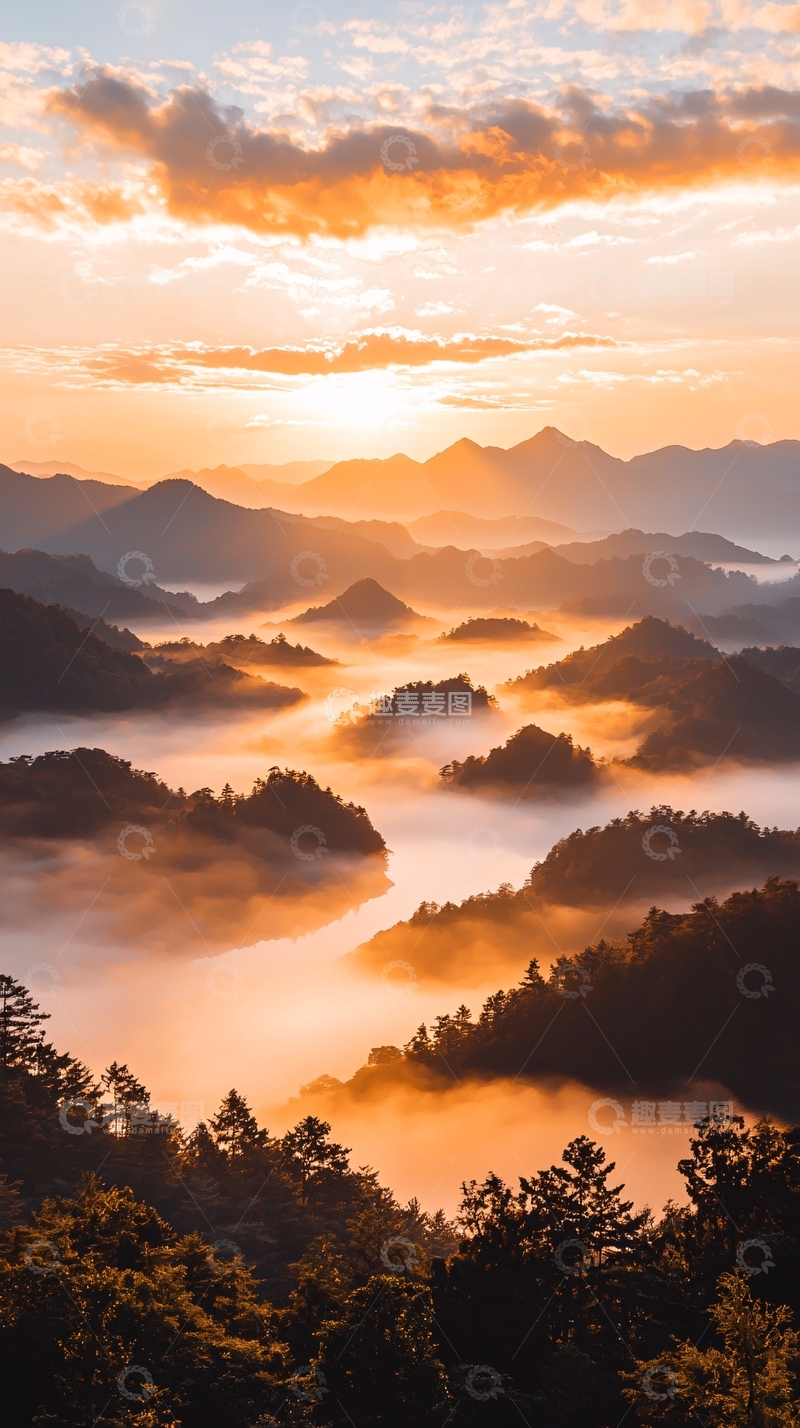 高清大图下载【趣麦麦图】晨雾山峦日出美景