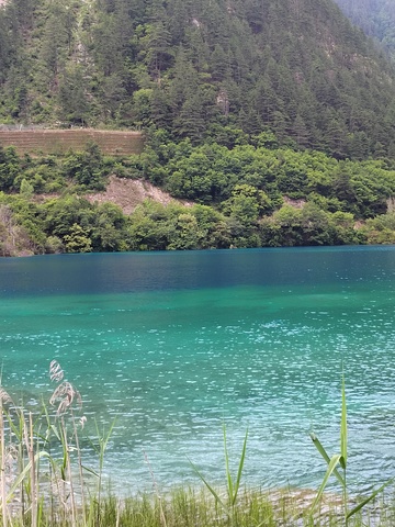 九寨沟灾后重建湖泊4