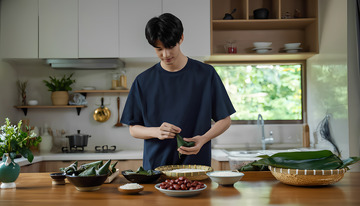 端午节包粽子文化摄影图5